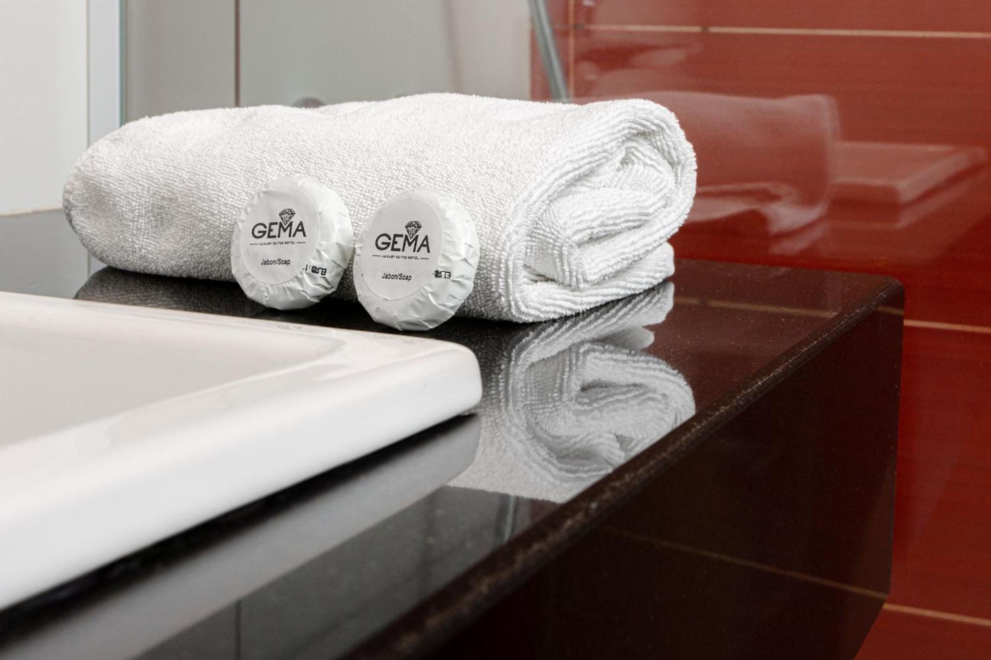 Hotel Gema Luxury Suites Монтевидео Екстериор снимка